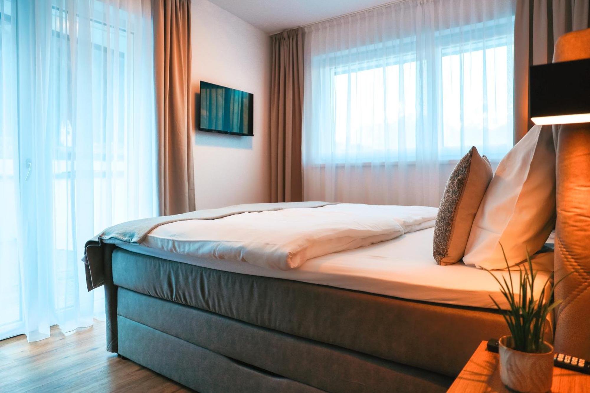 Alpenluxus Presents - Marias Zillertalblick With Roof Terrace, 3 Bedrooms & Parking Space Schlitters Esterno foto
